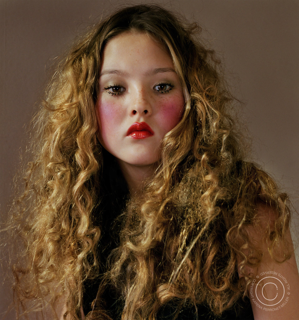 KPM-211096-3-F18.jpg